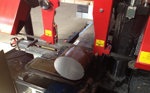 汇川卧式带锯床加工时出现明显振荡如何排查？